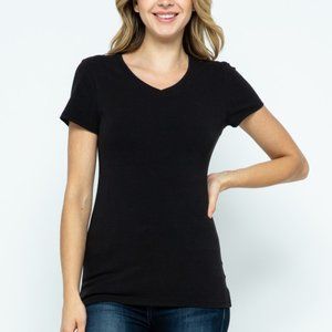 Cielo Basic V-Neck Short-Sleeve T-Shirt